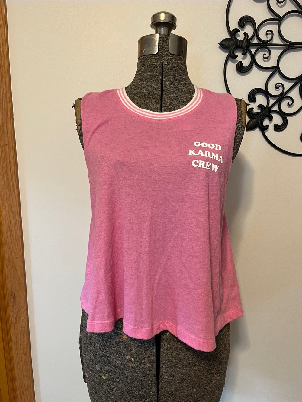 Spiritual Gangster Pink & white 'Good Karma Crew' Sleeveless Tank, cropped, M